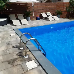  Apartment Hana Pool Only For You